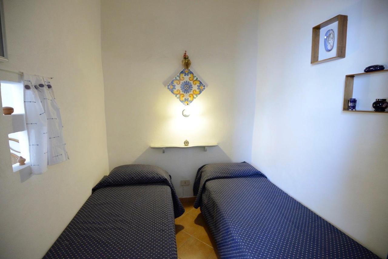 Duca Di Castelmonte Villa ตราปานี ภายนอก รูปภาพ