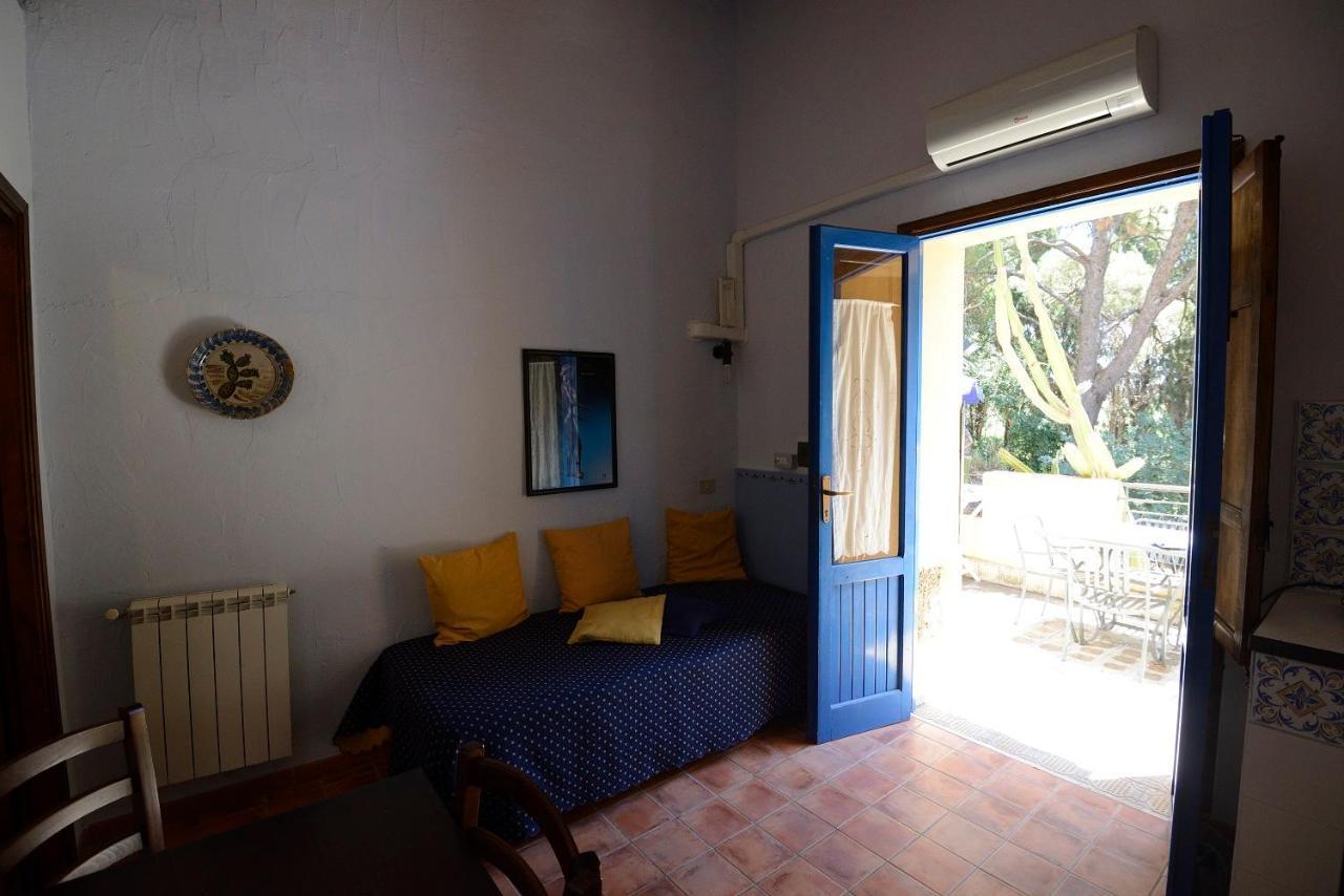 Duca Di Castelmonte Villa ตราปานี ภายนอก รูปภาพ